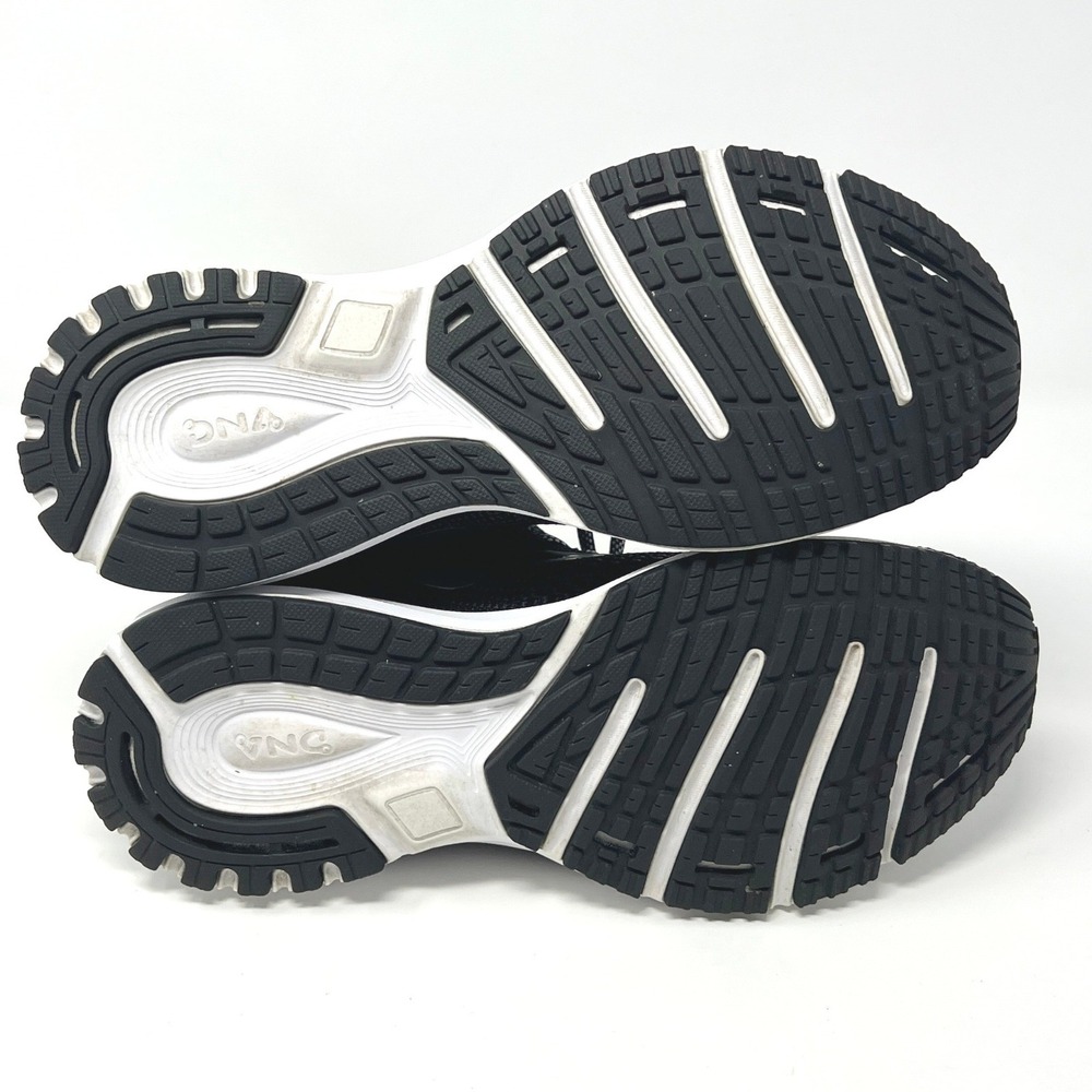 Brooks Revel 2 Womens Running Shoes Size 9.5 Black White Grey Knit 1202811B012 - Picture 3 of 11